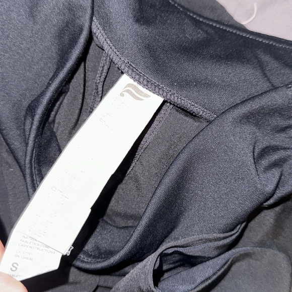 FABLETICS SKORT - Picture 3 of 4